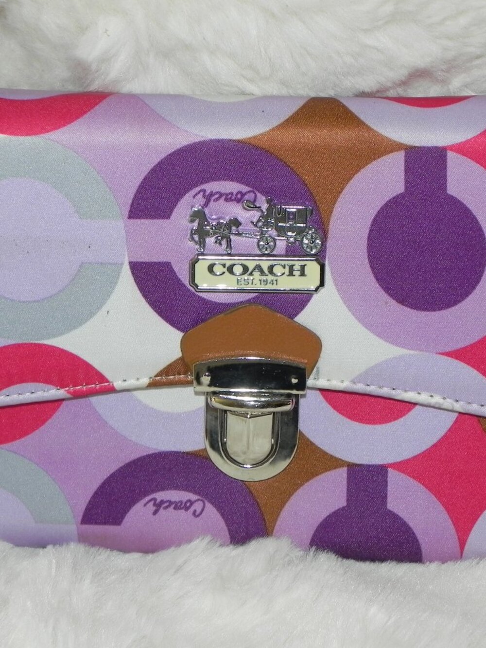 VTG COACH Signature Satin C Print Trifold Wallet/Clutch Organizer.
